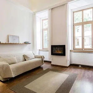 https://liszt-studios.inbudapesthotels.com